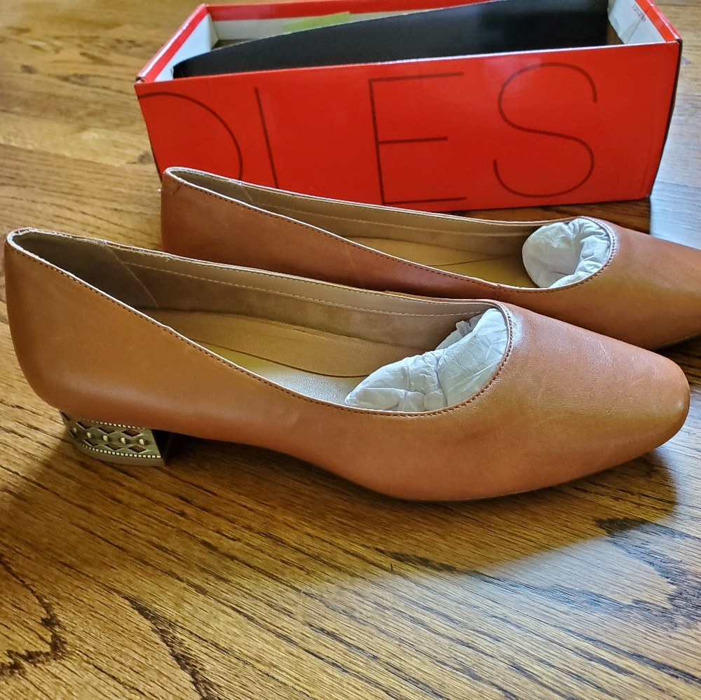 Aerosoles Mid Brown Leather Shoes
